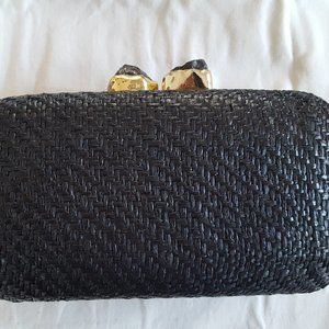 KAYU ANNA BLACK STRAW  CLUTCH ASO MEGHAN MARKLE NWT